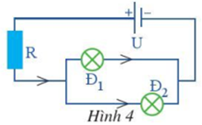 Cho mạch điện như Hình 4. Biết U = 24 V, Ð1: 12 V – 6 W, Ð2: 12 V – 12 W, R = 3 ôm (ảnh 1)