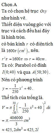 Một cái trống trường có bán kính các đáy là 30cm, thiết diện vuông góc với trục và cách đều (ảnh 3)