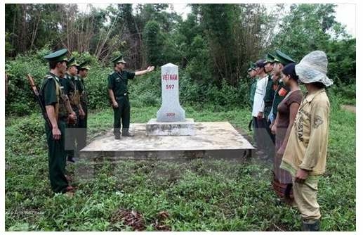 Giáo dục quốc phòng 11 Bài 3 (Lý thuyết và trắc nghiệm): Bảo vệ chủ quyền lãnh thổ và biên giới quốc gia (ảnh 1)