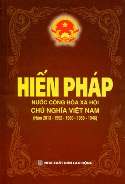 Lý thuyết KTPL 10 Kết nối tri thức Bài 14: Giới thiệu về Hiến pháp nước Cộng hòa chủ nghĩa Việt Nam