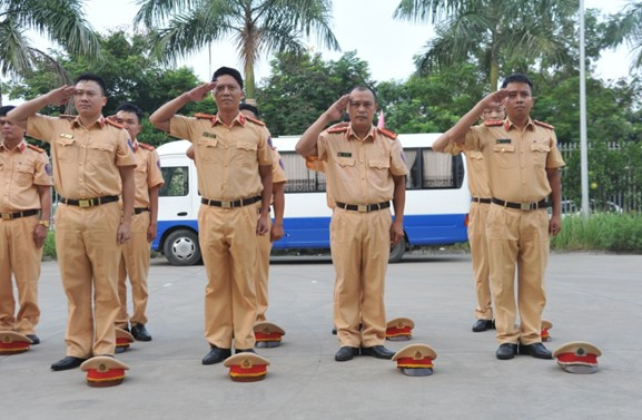 Lý thuyết GDQP 10 Bài 2: Đội ngũ từng người không có súng - Cánh diều (ảnh 1)